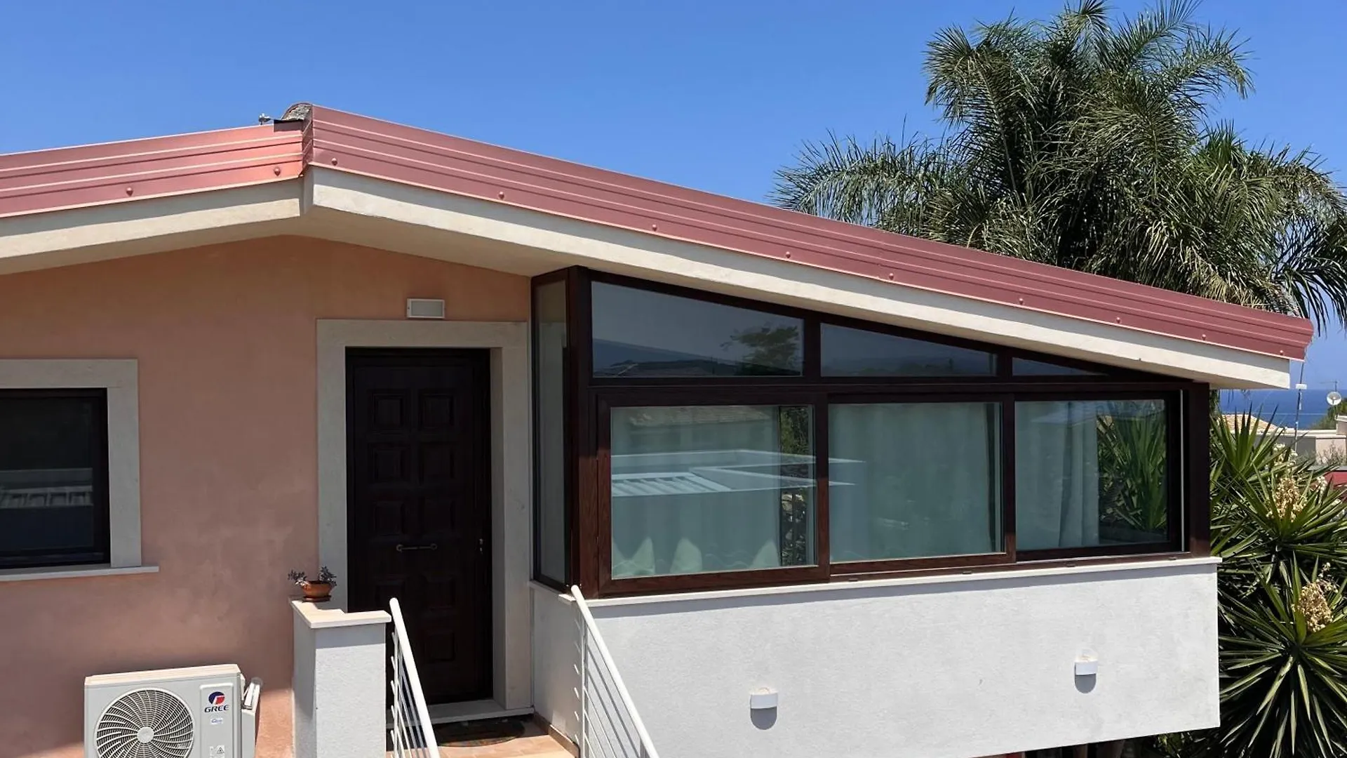 The Blue Window - Rooms - 300M From Sea Augusta