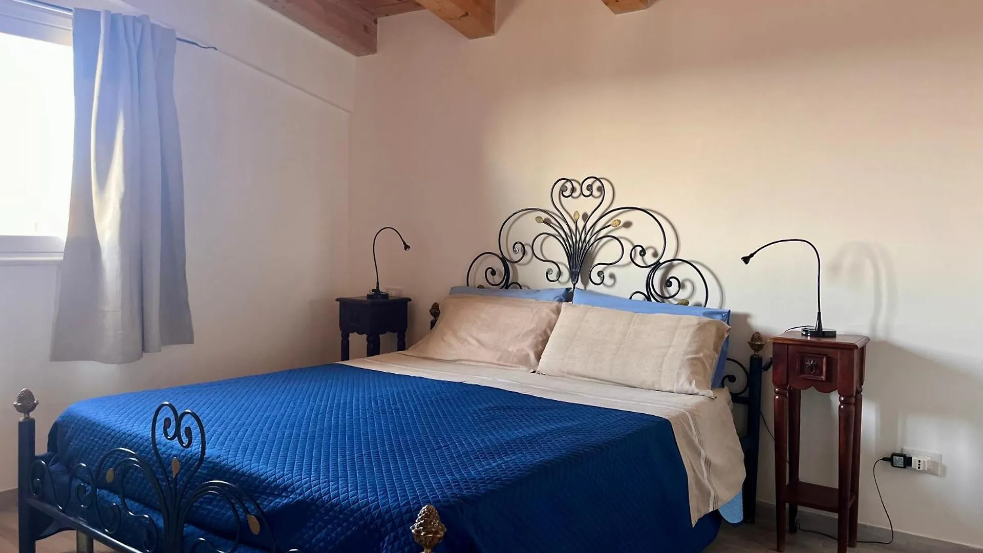 The Blue Window - Rooms - 300M From Sea Augusta Itálie